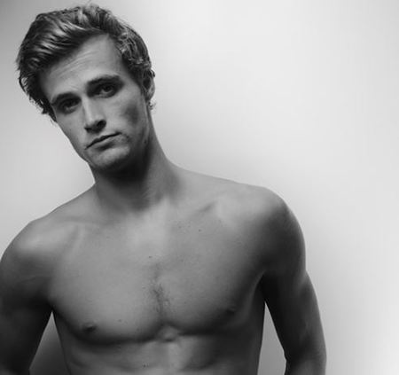 Dane Luke Majors tiene tres hermanos. Tiene un hermano gemelo llamado Trey Kulley, una hermana, Nikki, y un medio hermano, Lee Majors II.