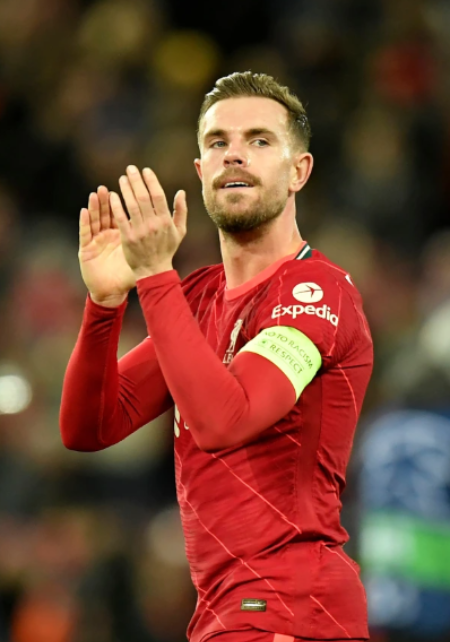 Rebecca Burnett é a esposa do famoso jogador de futebol Jordan Henderson