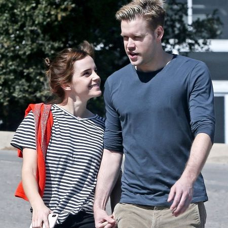 Emma Watson Chord Overstreet Fechado