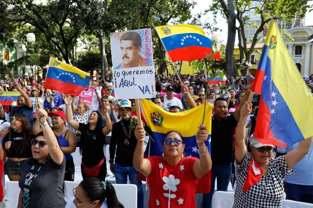 Trump chama a Lei dos Poderes de Guerra inconstitucional. Nenhum tribunal concordou