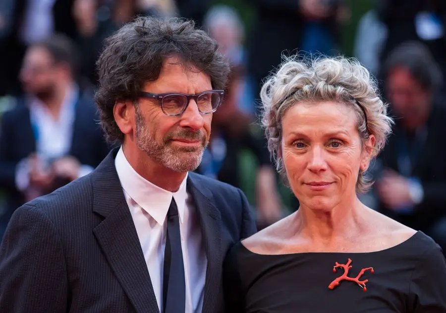 Como Joel Coen Frances McDormand seduziu -se pela primeira vez