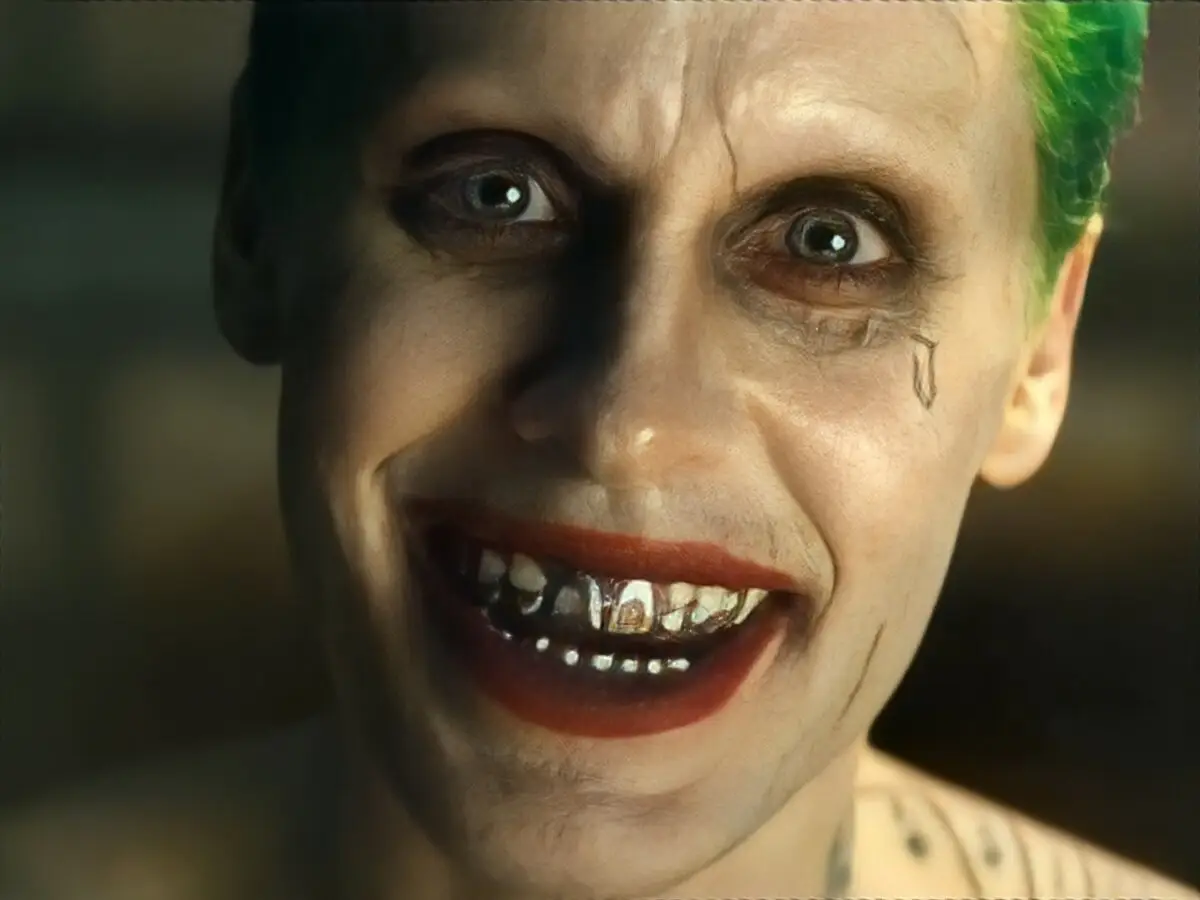 Cinco personajes de películas que te hacen querer hacer un hoyo en la pantalla