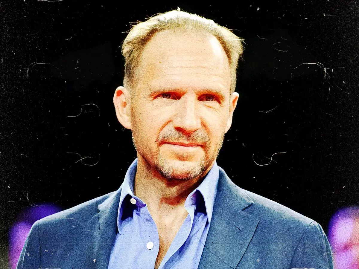El mejor consejo que un director le dio a Ralph Fiennes