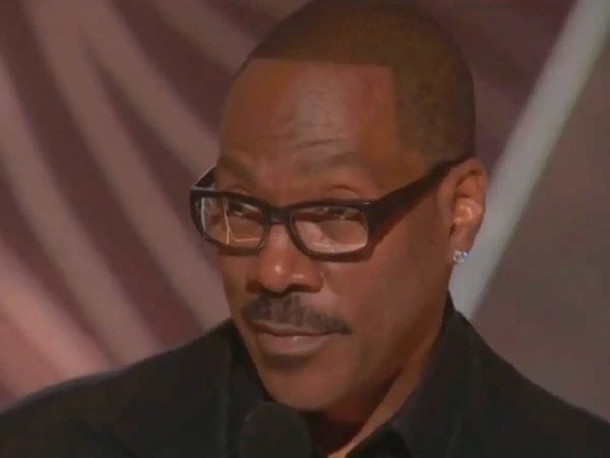 O jornal Eddie Murphy sempre se arrependerá de ter tocado: o filme foi terrível