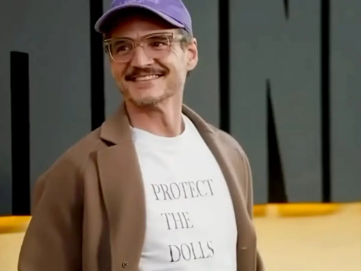 Pedro Pascal mostra o apoio dos direitos dos transgêneros durante a estréia do Thunderbolts