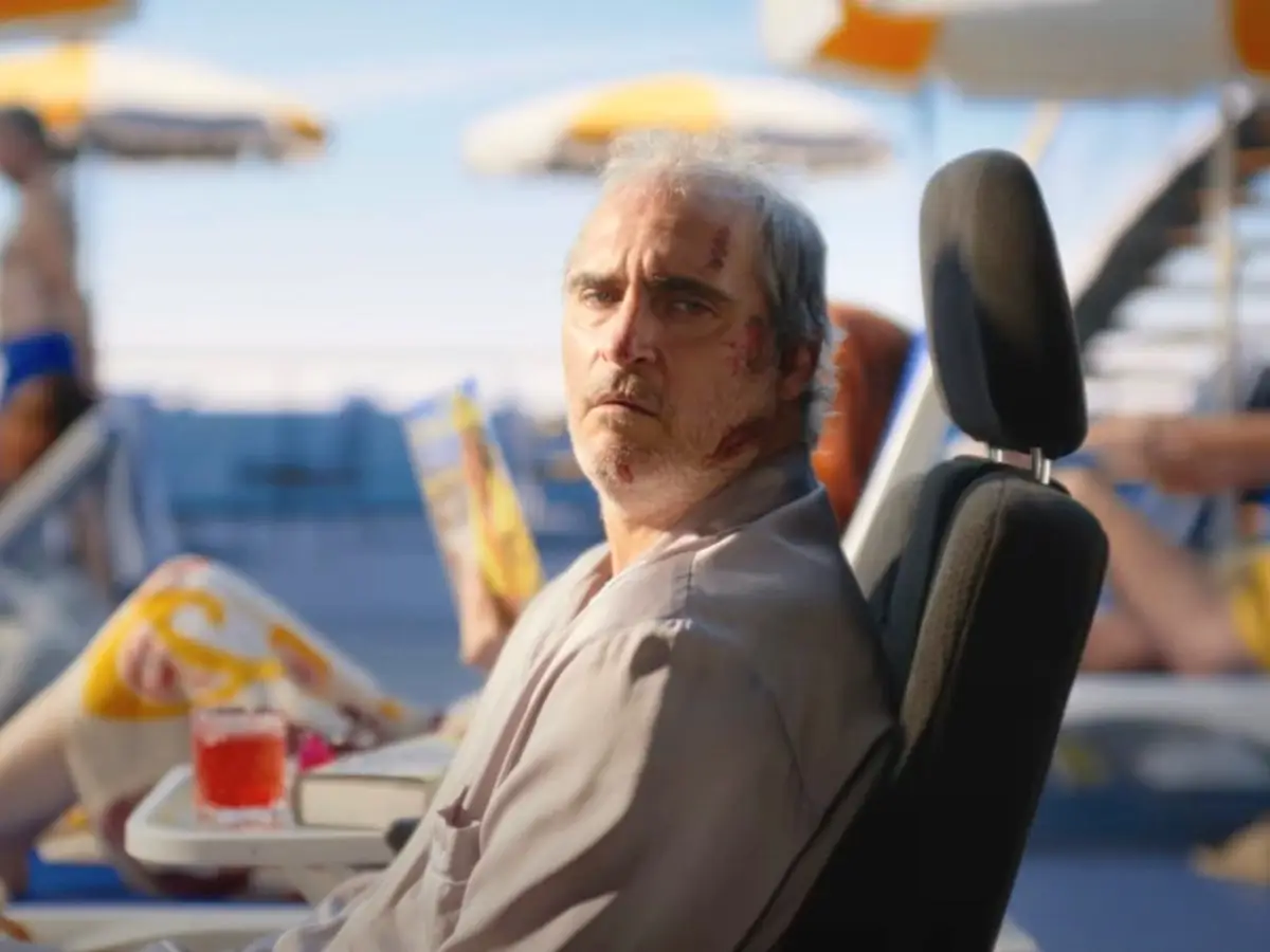 Revisión de la película Beau tiene miedo: Reflexión de Ari Aster sobre América traumatizada y adicta a Med