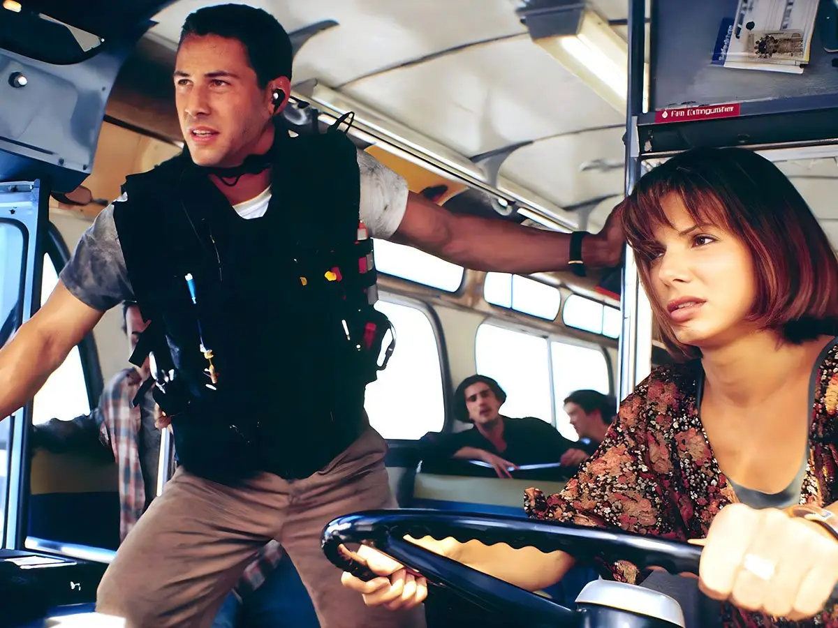 Keanu Reeves e Sandra Bullock para tocar em um novo thriller romântico