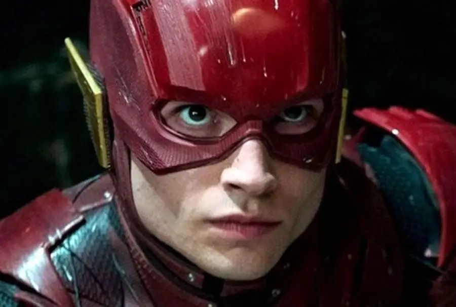 O Flash com Ezra Miller vai para o fracasso da caixa noturna