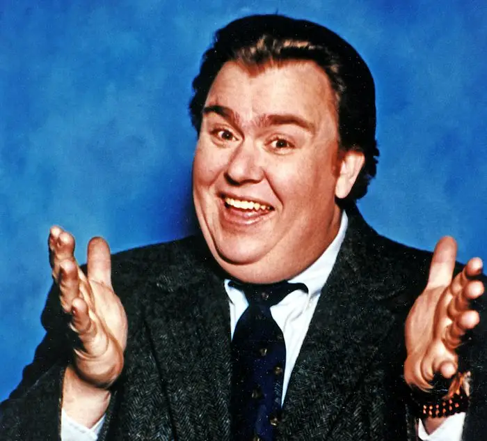 Ryan Reynolds y Colin Hanks para crear el documental de John Candy con Amazon
