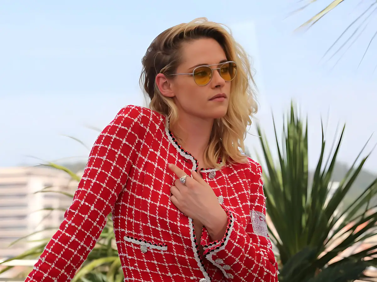 Kristen Stewart condena o apoio de Hollywood às mulheres