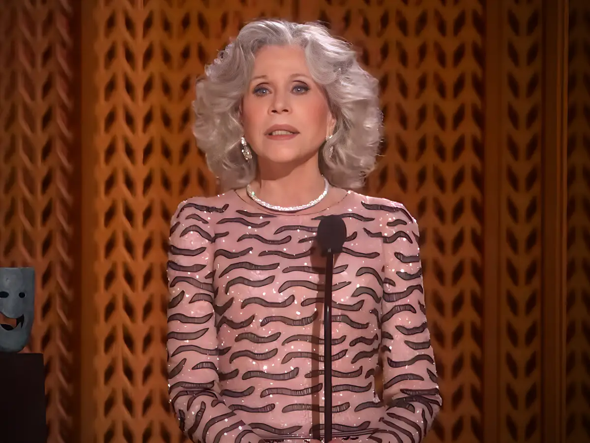 Jane Fonda assume uma posição política com o SAG Awards: Piors apenas significa que eles cuidam do cominho dos outros