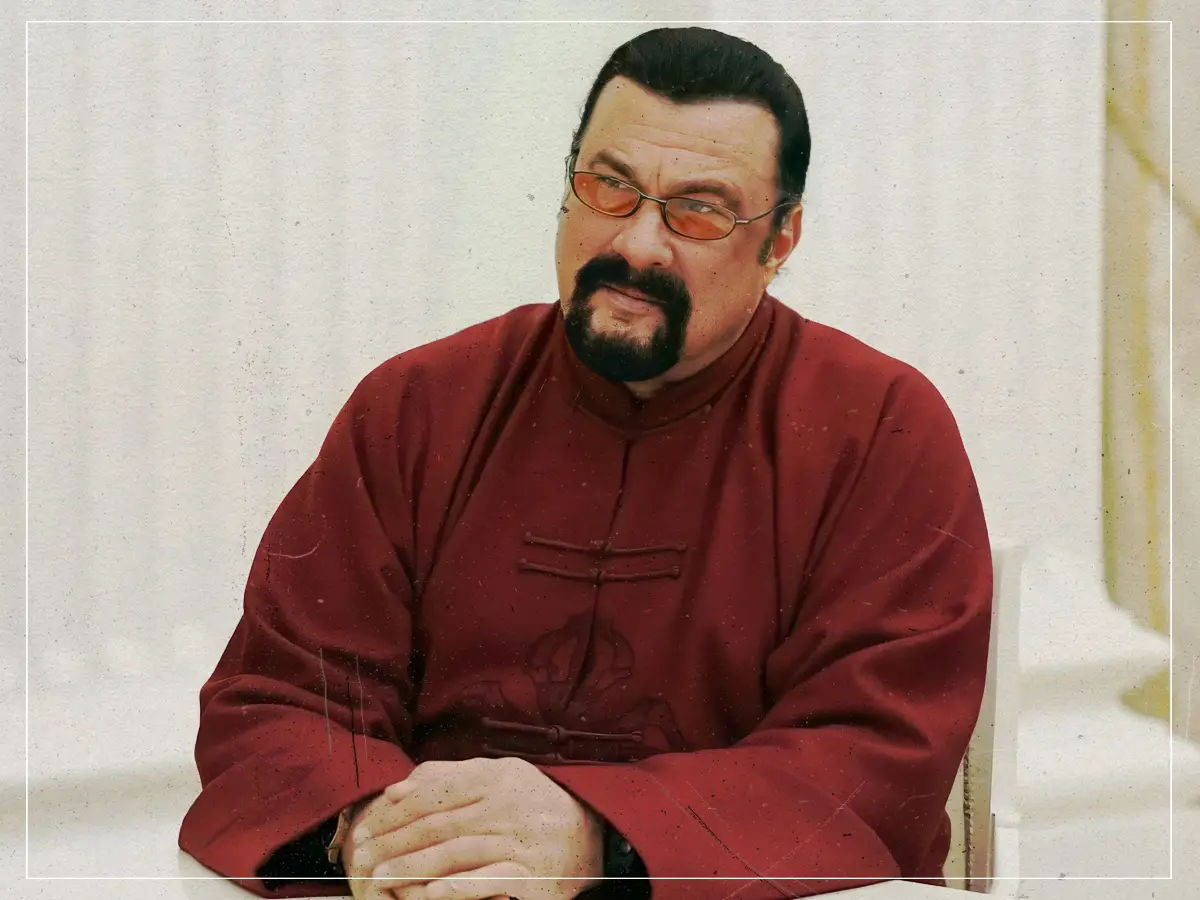 Lo hizo y dijo todo 20 años antes: Steven Seagal en su película que predijo el futuro