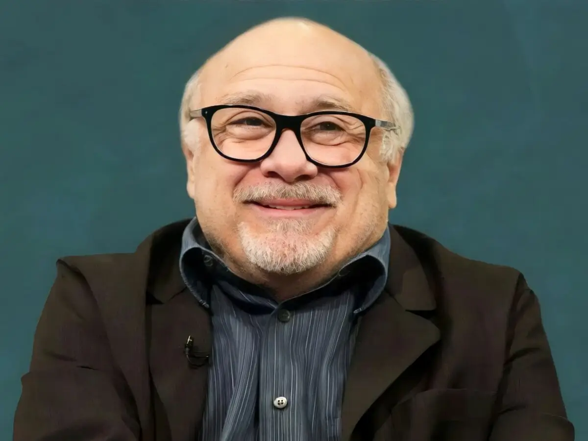 O papel de Joe Pesci, interpretado por Danny DeVito: eu não sei o que o inferno queria