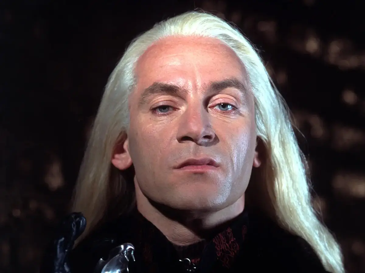 Jason Isaacs dice que hacer películas de Harry Potter fue bastante aburrida