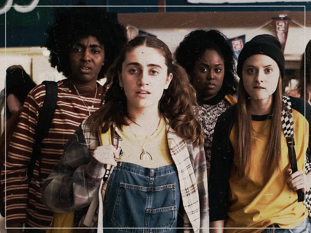 Revisión de la película Bottoms: una comedia de secundaria con estilo elegante