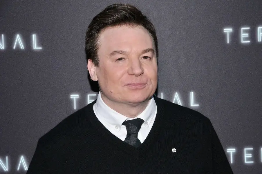 Dê uma olhada em Mike Myers para quebrar alguns de seus papéis mais emblemáticos
