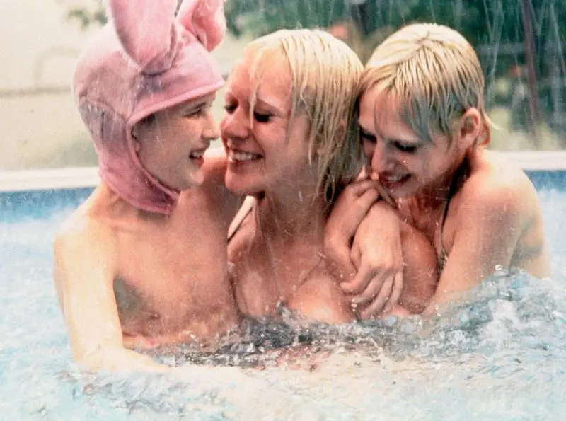 25 anos de borracha - a felicidade de Korine Harmony no niilismo