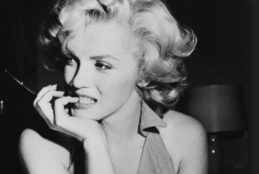 Marilyn Monroe detalló su experiencia en una sala psiquiátrica con cartas desgarradoras