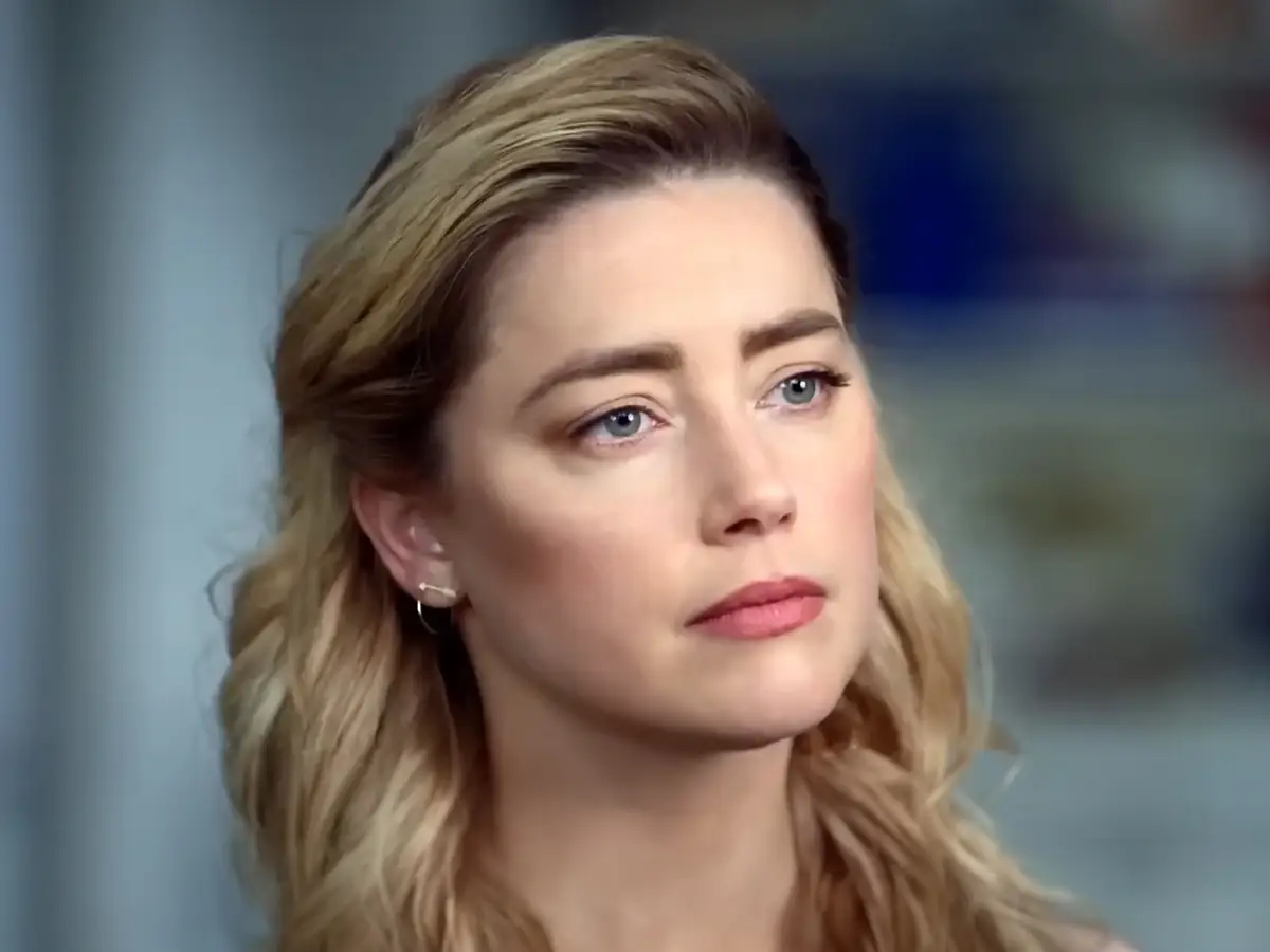 Amber Heard Twins nascidos: Eufórico além das palavras