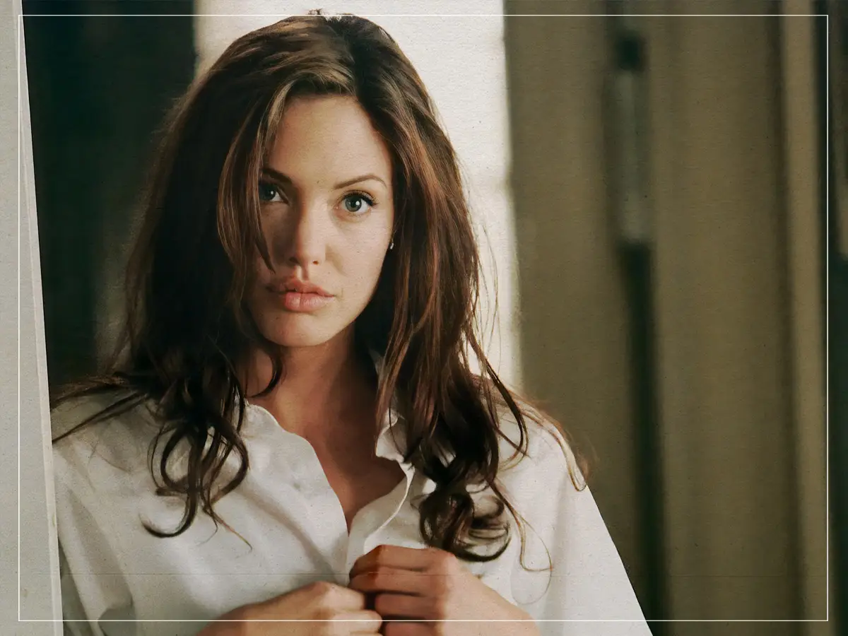Você não pode discutir quem ele é: o controverso diretor que empurrou Angelina Jolie na fronteira