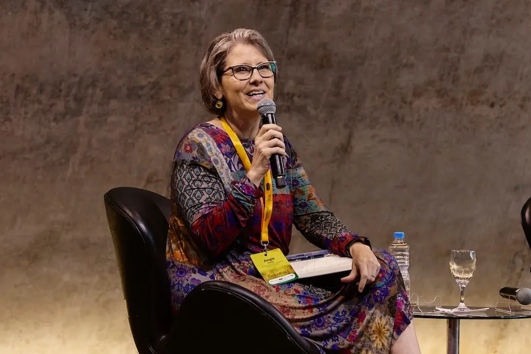 A diretora da IFCN, Angie Drobnic Holan, eleita para o Comitê Diretor do Fórum Global para o Desenvolvimento da Mídia