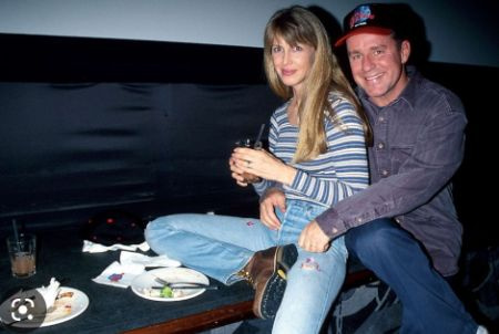 Phil era uma estrela de TV, enquanto sua esposa, Brynn era uma atriz