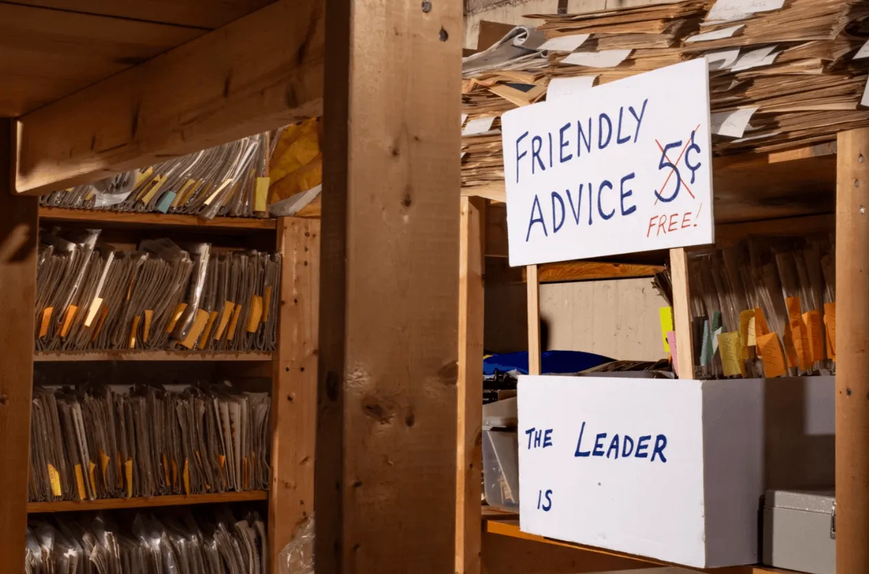 Este fotógrafo está documentando redações de jornais antigos enquanto eles ainda existem' width='1260' height='832' title=