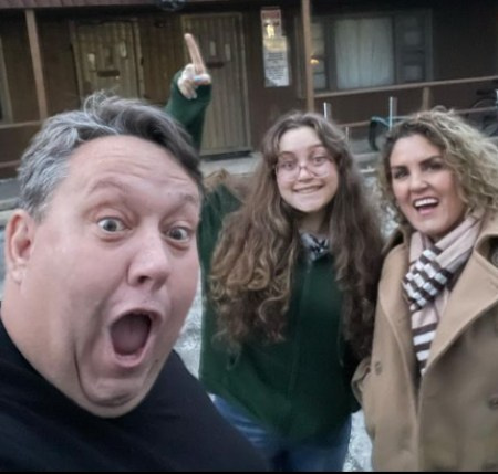 René Nezhoda es padre