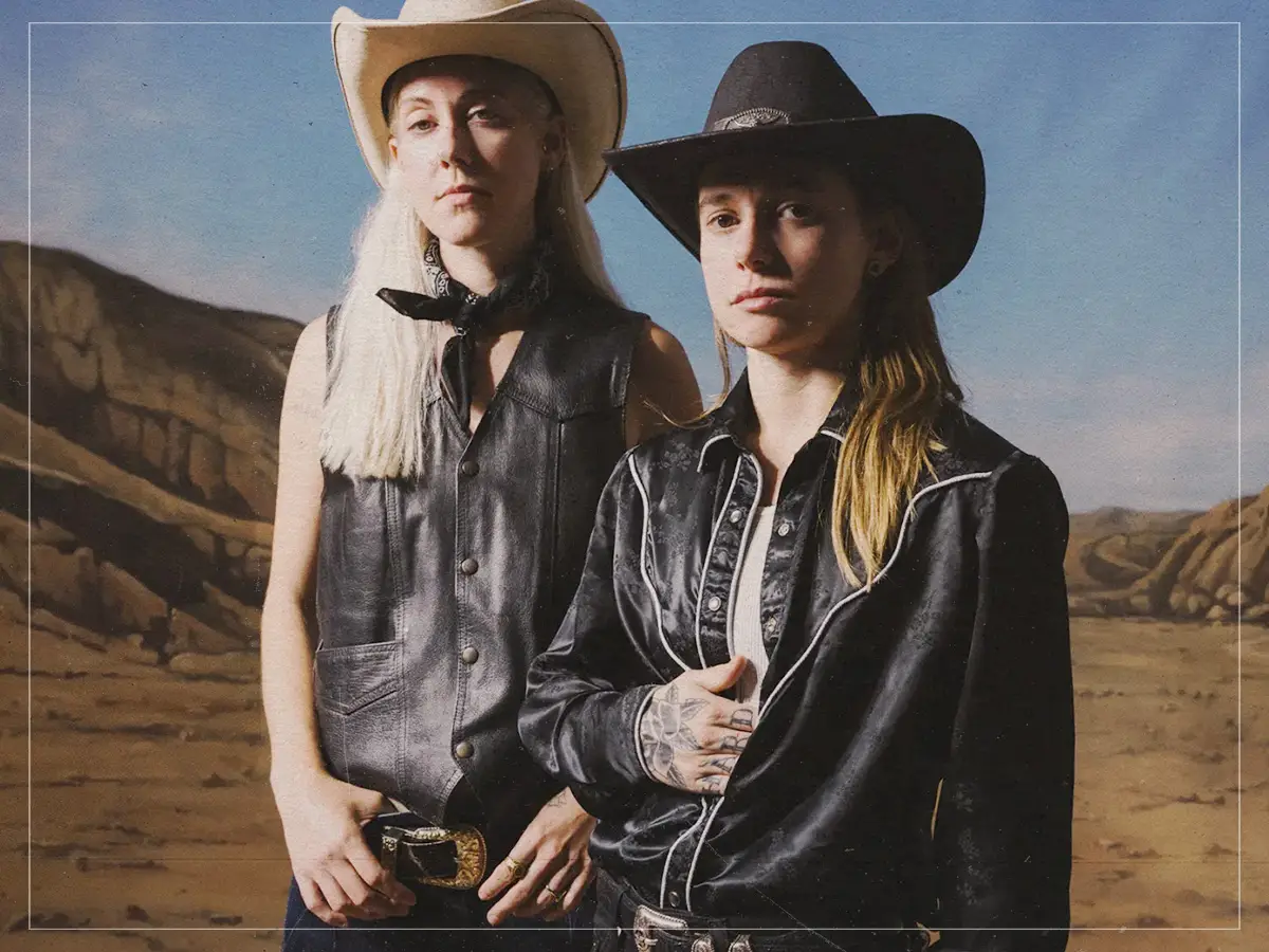 Julien Baker y Torres cancelan todas las fechas de la gira de primavera para prioritar el bienestar