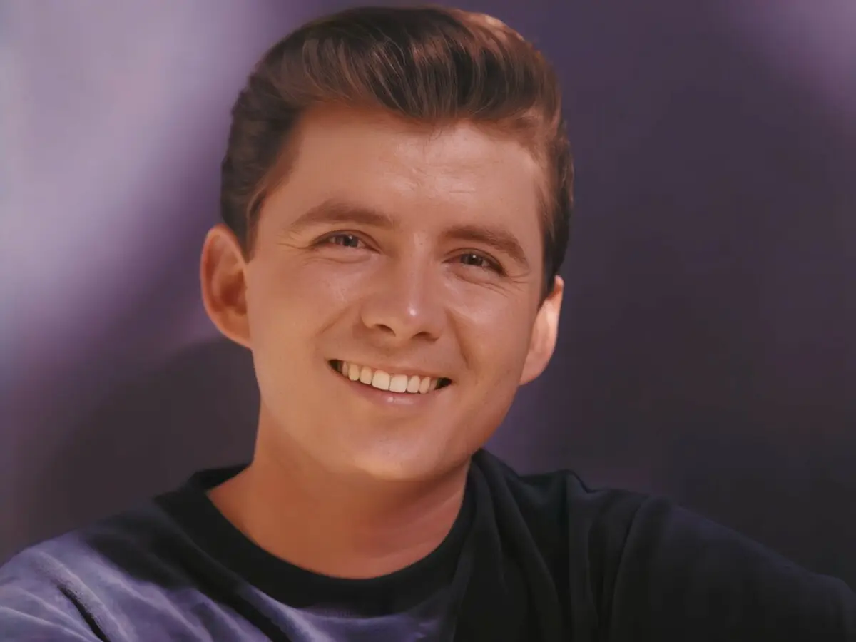El cantante nominado al Grammy Johnny Tillotson muerto a los 86 años
