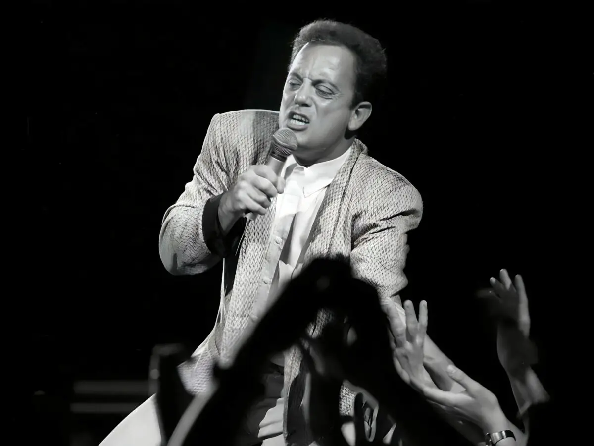 É uma espécie de ritmo de cabeça para baixo: a música que Billy Joel lutou para gravar