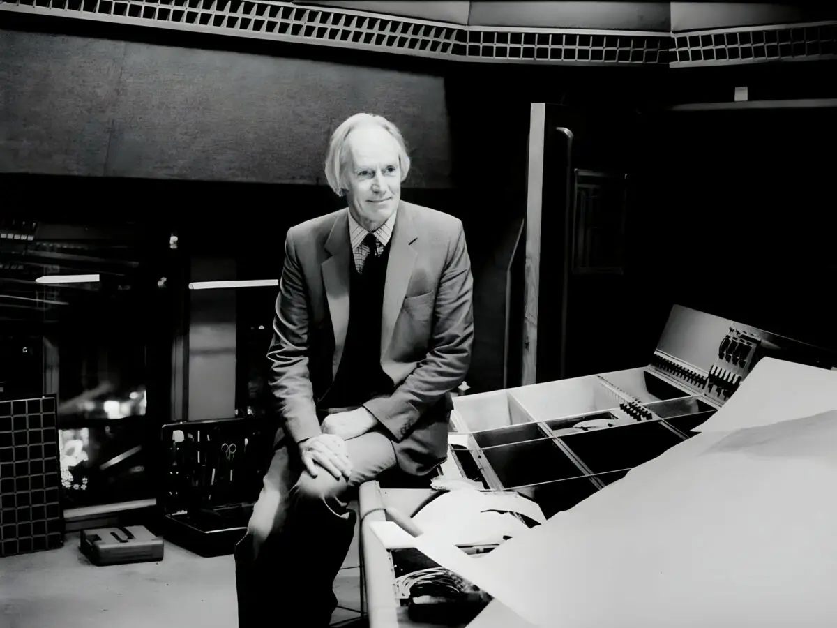 Batida do tempo: a ideia de George Martin na primeira música eletrônica