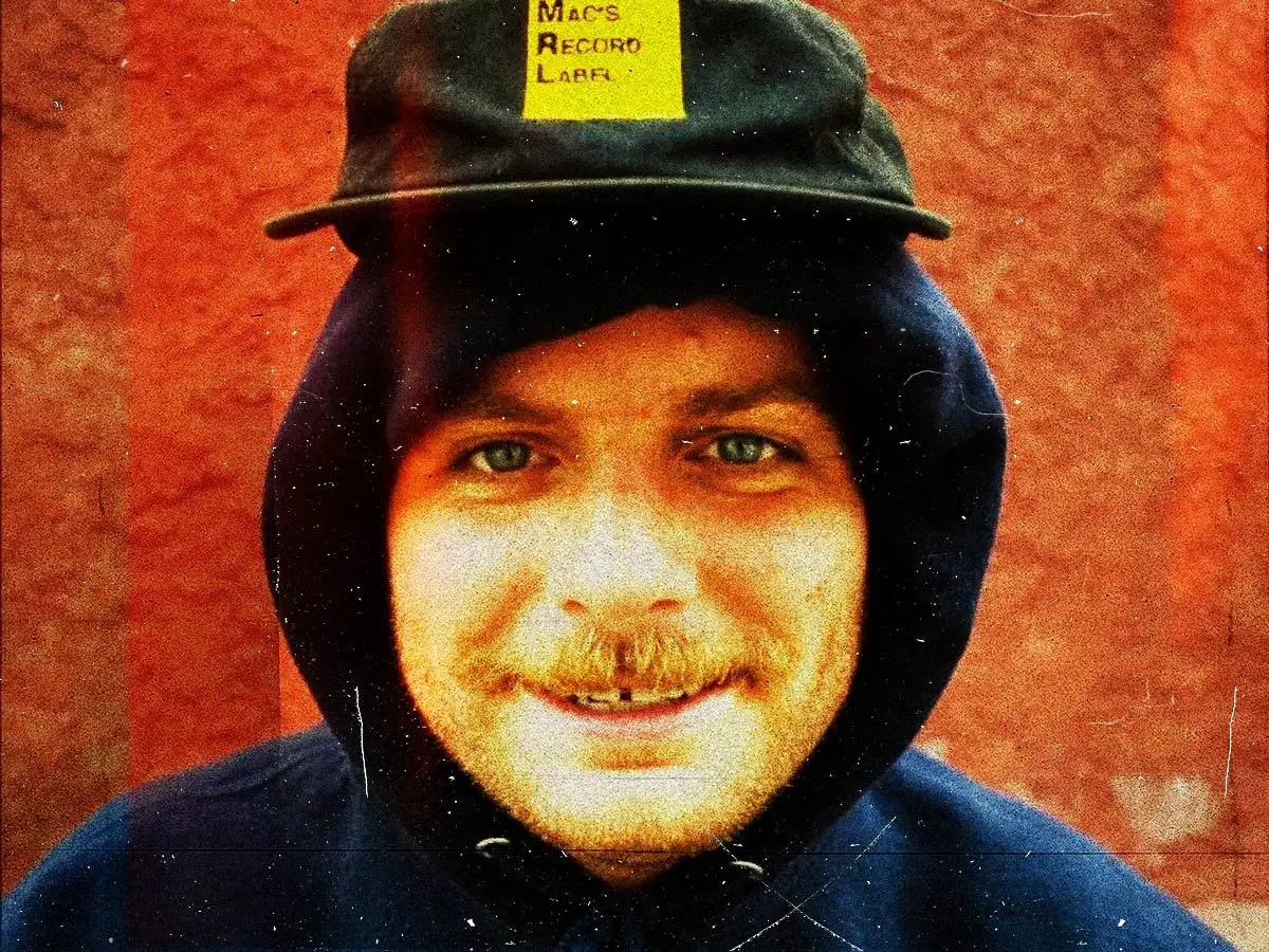 Mac DeMarco encuentra una felicidad tranquila en Five Easy Hot Dogs