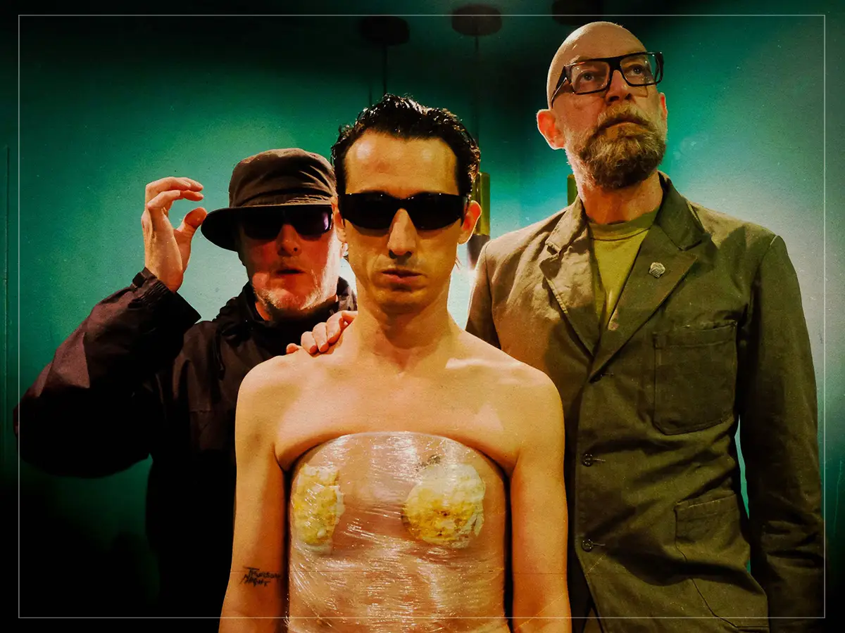 The Moonlandingz - Revisión del álbum No Rocket Required: Messy, simplemente como te gusta