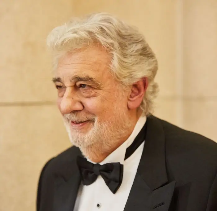 Ministérios públicos combinam o cantor de Placido no domingo um anel criminoso na Argentina