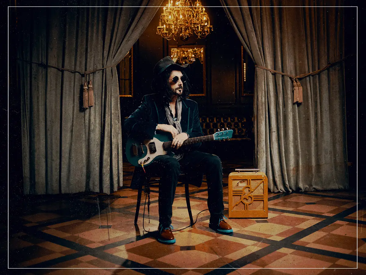O que significa tocar violão para Mike Campbell?
