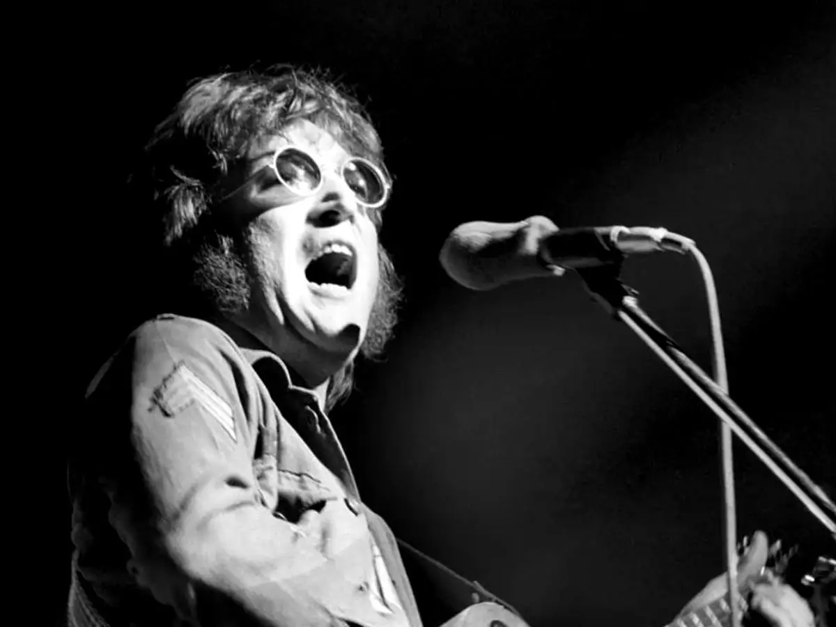 As melhores músicas de John Lennon todos os anos de sua carreira