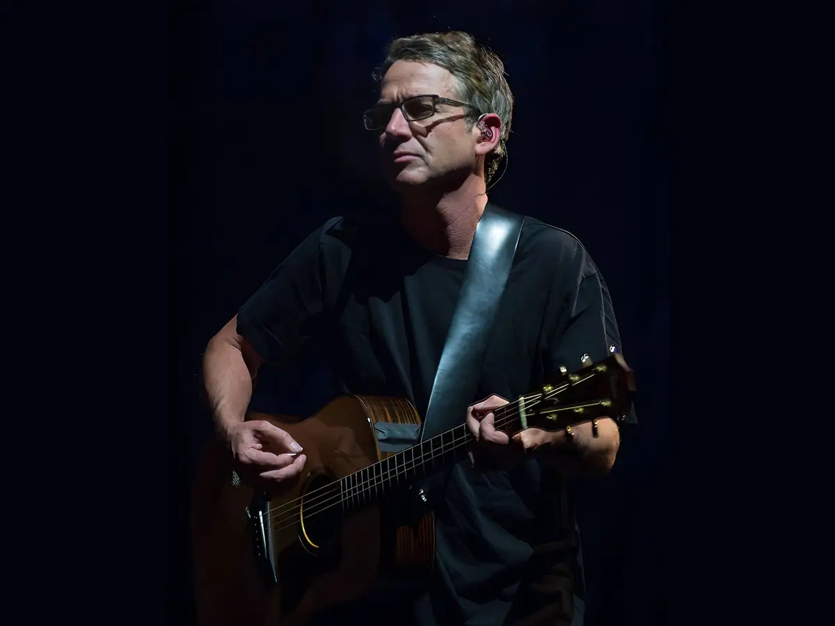Redescubrir la belleza: dos guitarristas que cambiaron cómo se tocó Stone Gossard