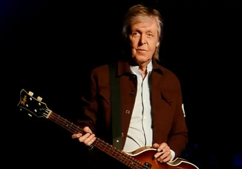 Veja como Paul McCartney Ringo Starr apresentou no The Beatles Performance