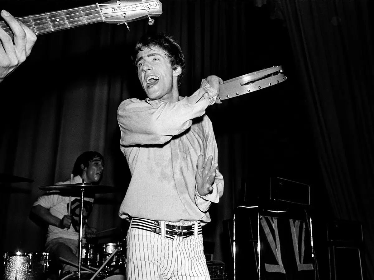 ¿Por qué Roger Daltrey tartamudean en la canción de Who's My Generation?