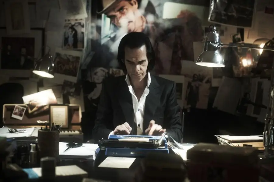 Un viaje a través de la composición de canciones de Nick Cave en 10 de sus mejores letras