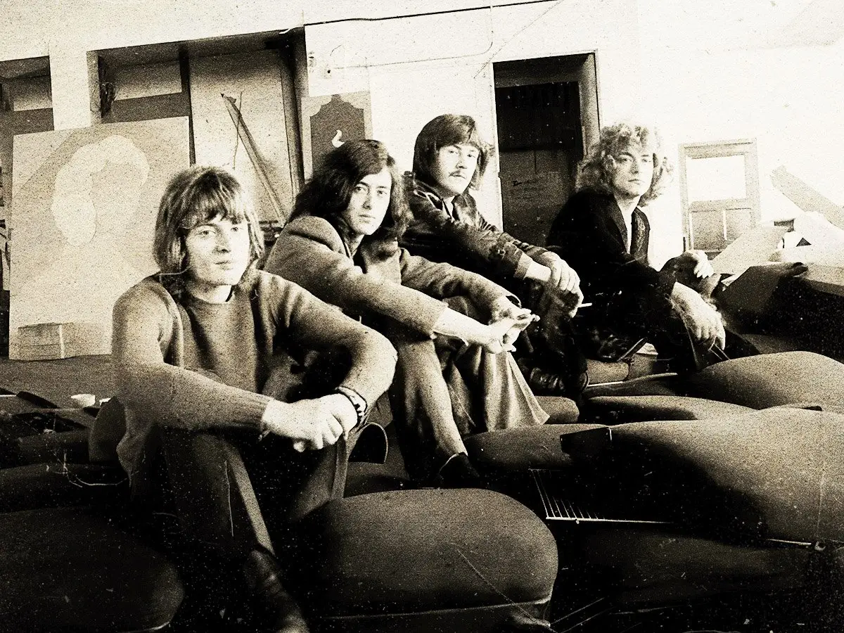 As cinco melhores canções acústicas de Led Zeppelin