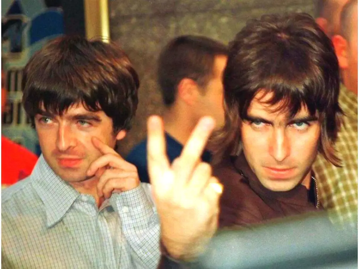 Lo más popular desde ‘Roll With It ': el sencillo que hizo que Oasis dejó a Sony