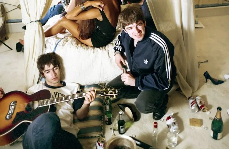 Há o interruptor de Liam e Noel Gallagher