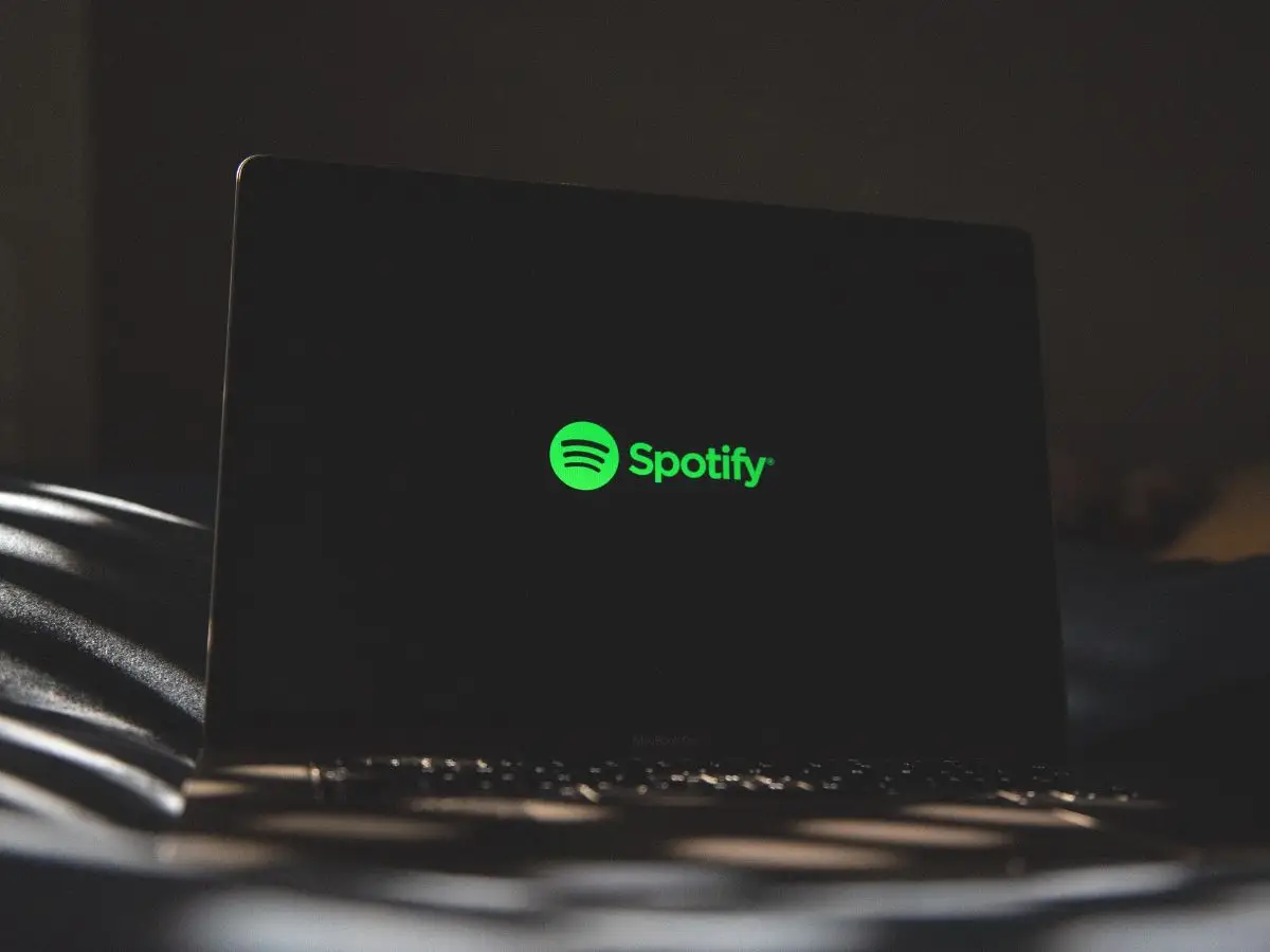 Os políticos do Parlamento Europeu querem o Spotify para aumentar o pagamento dos artistas