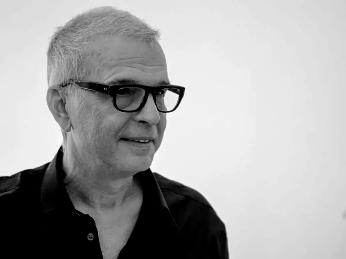 O grupo Tony Visconti chamou os seguintes Beatles