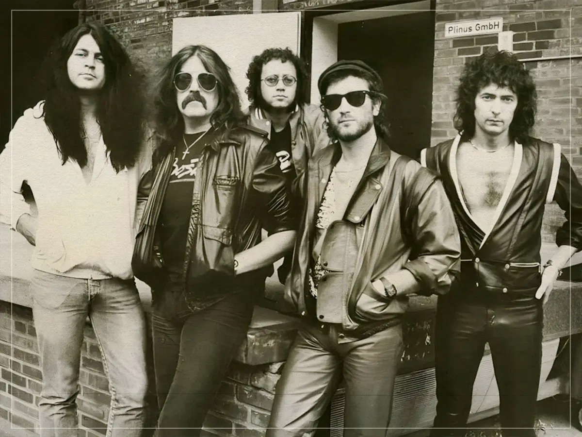 Deep Purple - 1975 - Band