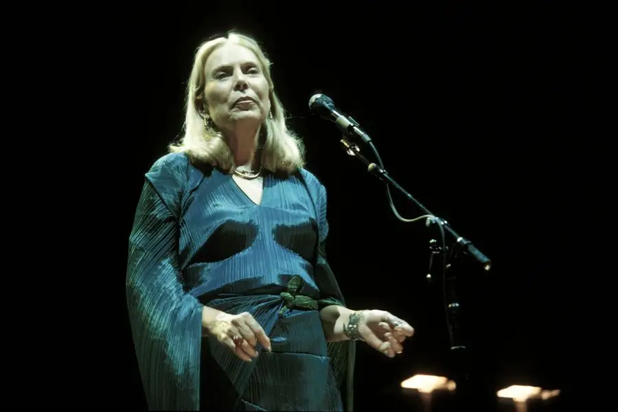 ¿Es Joni Mitchell una compositora confesionada, a pesar de lo que dice?