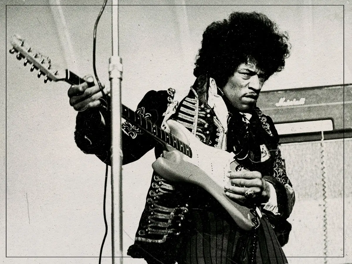 O músico Jimi Hendrix roubou todo o seu visual: acho que vou tentar assim