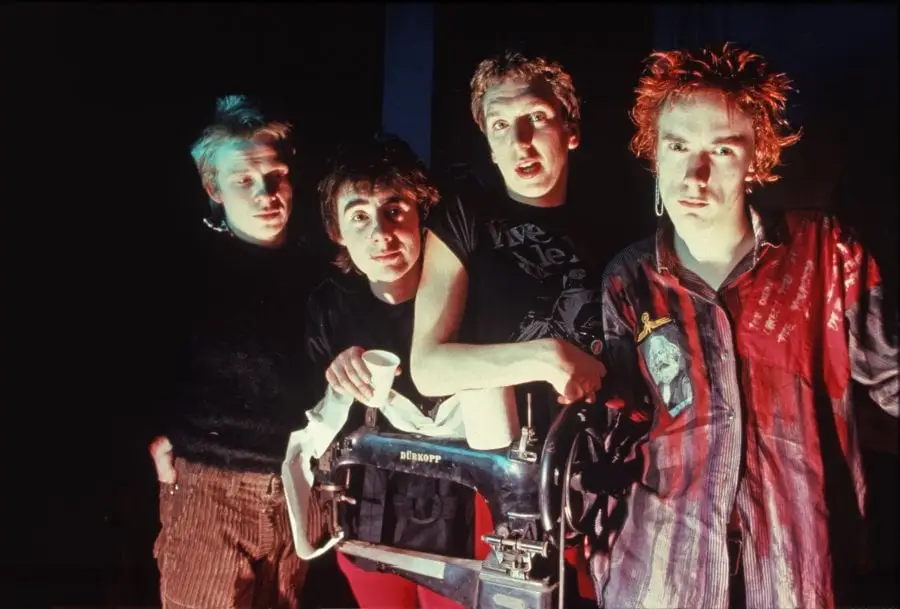 The Furious Himhem Sex Pistols escribió sobre Malcolm McLaren